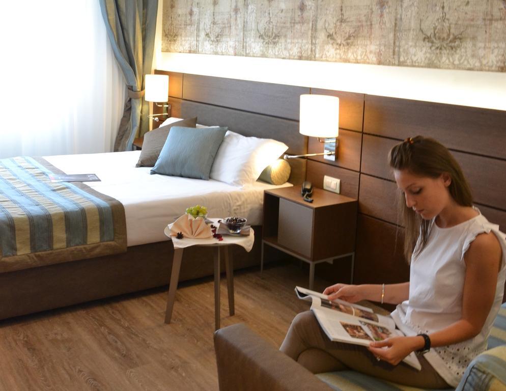 Lh Hotel Sirio Venedig Rum bild